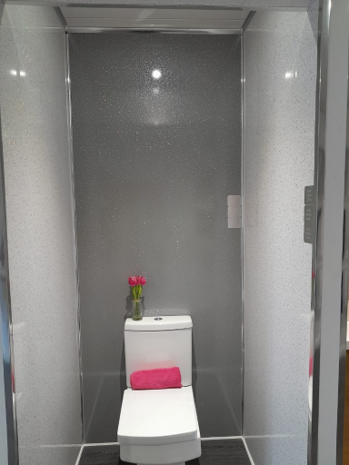 Bathroom Fitting For Park Homes 13 1 Medium