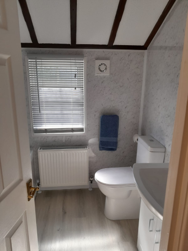 Bathroom Fitting For Park Homes 14 Medium