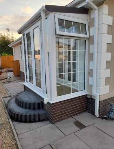 Park Home Window Fitting Services Uk 04 Medium